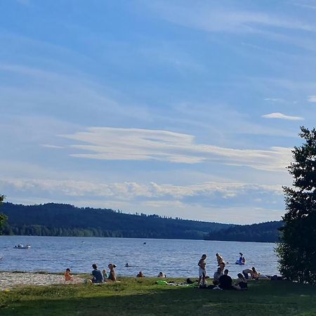 Mezonet Lipno Nad Vltavou Lägenhet Exteriör bild
